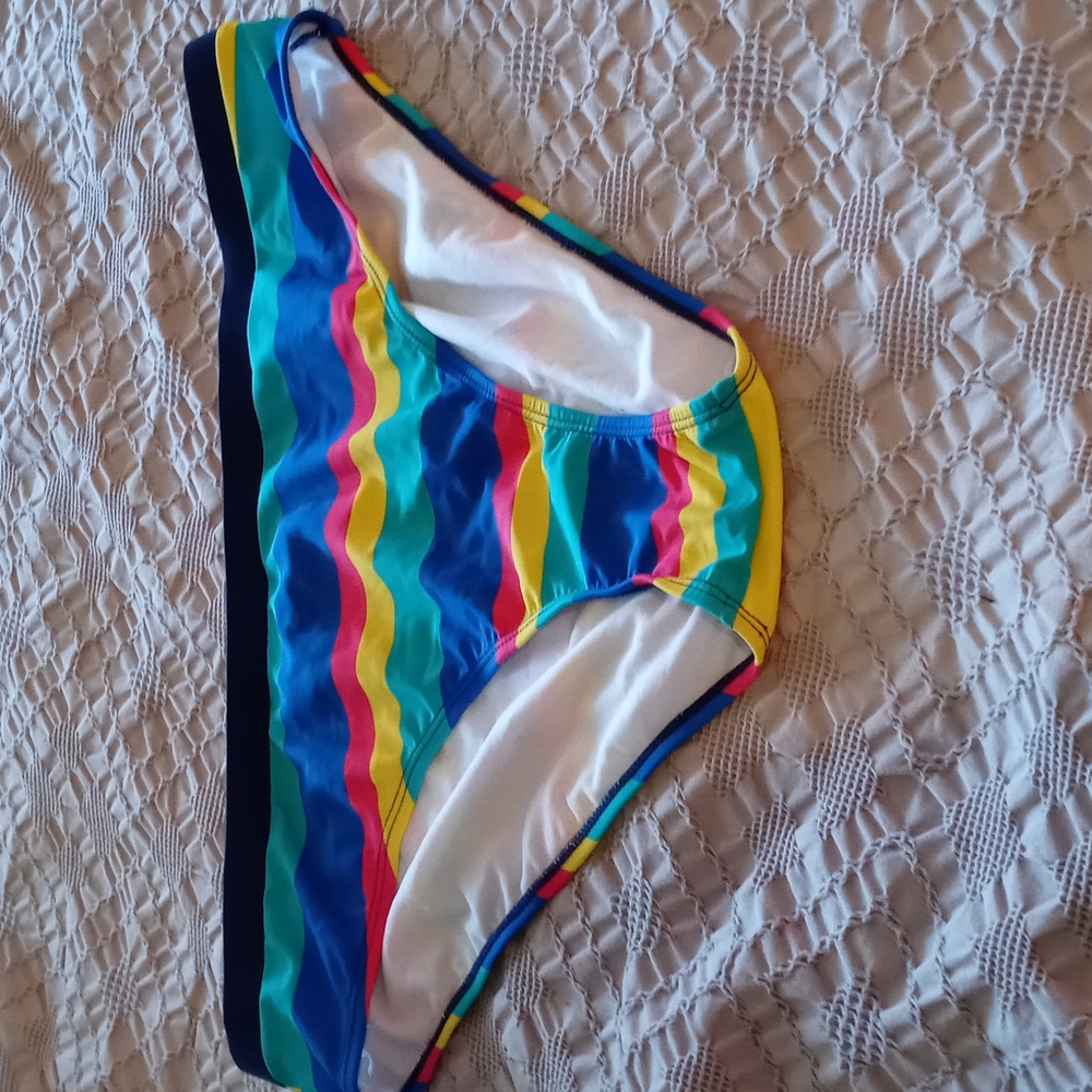 Swimsuit - Picture 3 of 3